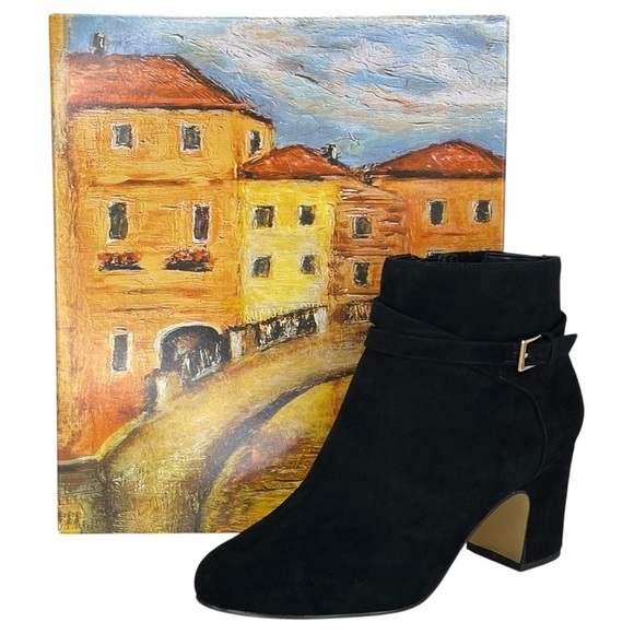 Bella Vita Arlette Black Suede Leather Womens Ankle Boots Size 8W - Picture 10 of 11